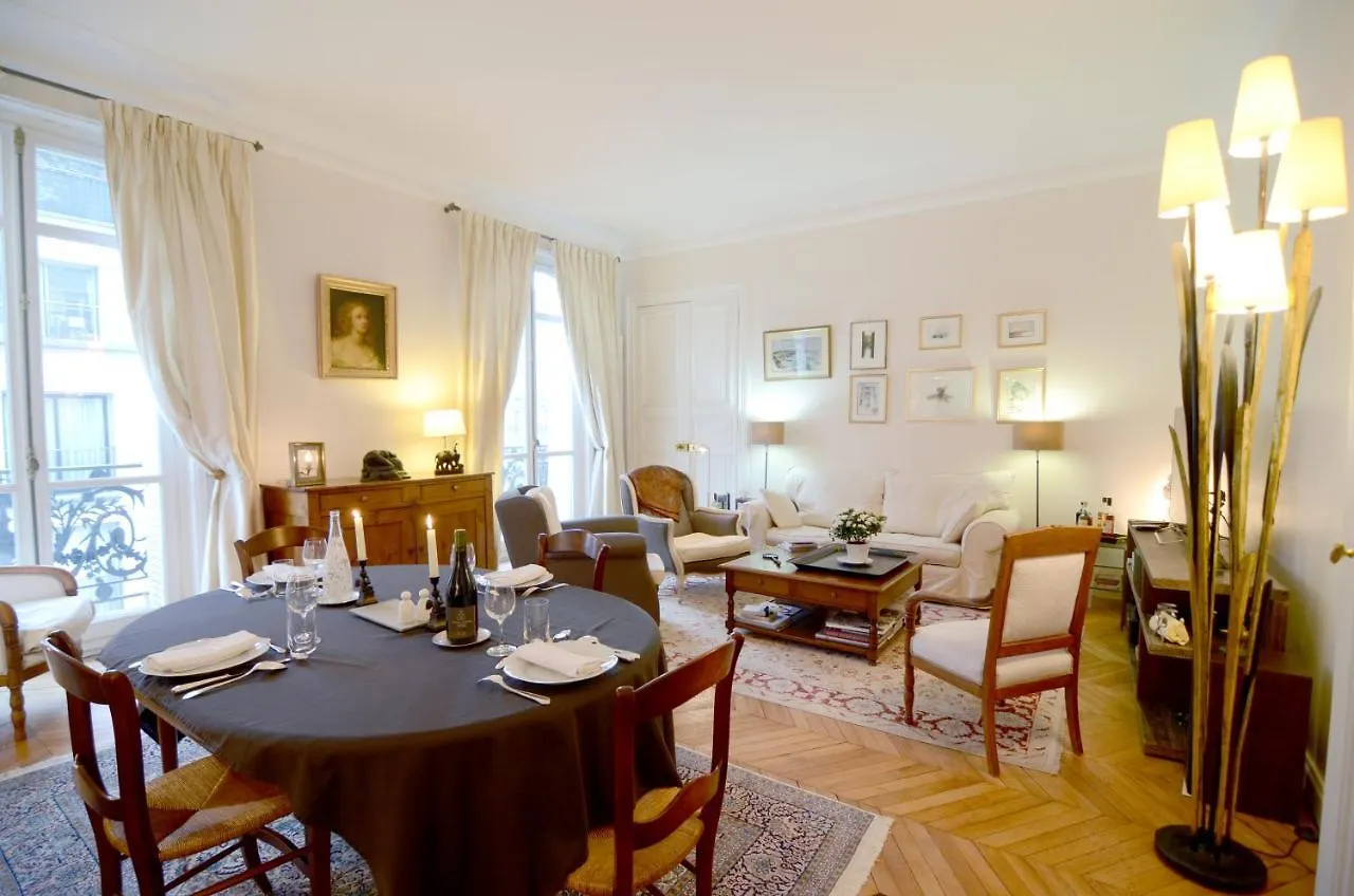 Apartmán Champs Elysees Paříž Francie